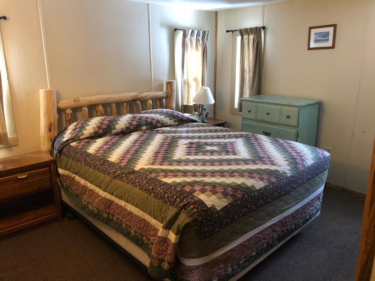 Riverbend Resort サウス・フォーク エクステリア 写真